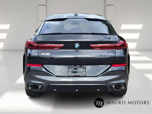 2026 BMW X6 xDrive40i