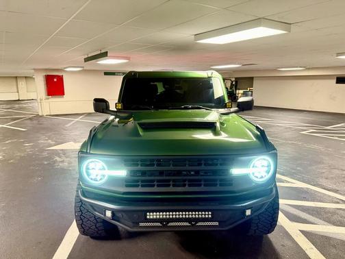 2022 Ford Bronco Base 4-Door