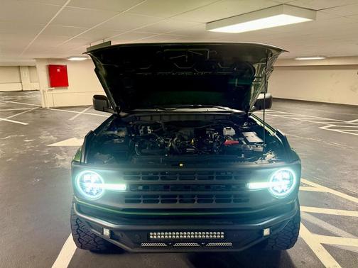 2022 Ford Bronco Base 4-Door