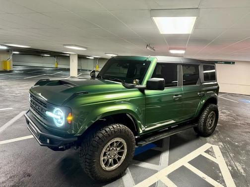 2022 Ford Bronco Base 4-Door