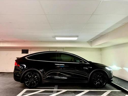 2021 Tesla Model X Long Range AWD