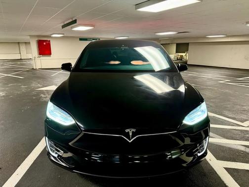 2021 Tesla Model X Long Range AWD