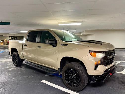 2023 Chevrolet Silverado 1500 Custom Trail Boss