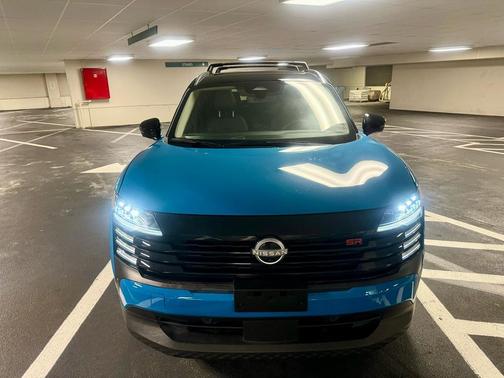 2025 Nissan Kicks SR