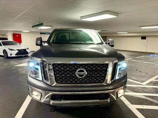 2017 Nissan Titan XD SV