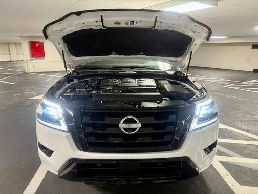 2024 Nissan Armada SL 2WD