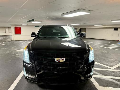 2019 Cadillac Escalade ESV Platinum
