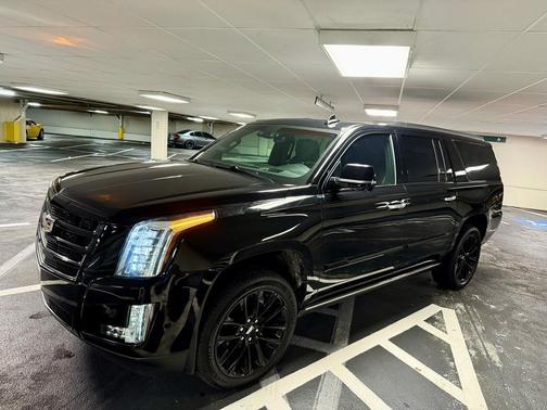 2019 Cadillac Escalade ESV Platinum
