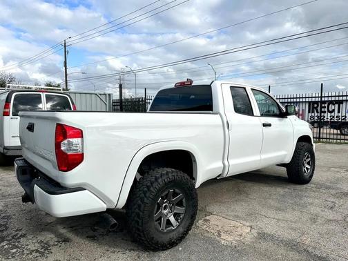 2020 Toyota Tundra SR5