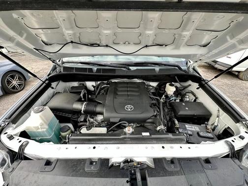 2020 Toyota Tundra SR5