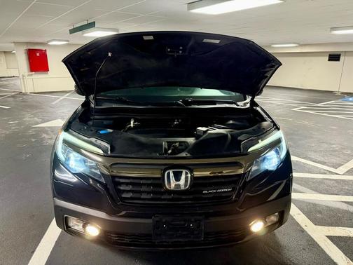 2019 Honda Ridgeline Black