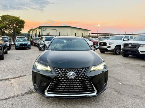 2021 Lexus UX 250h Base
