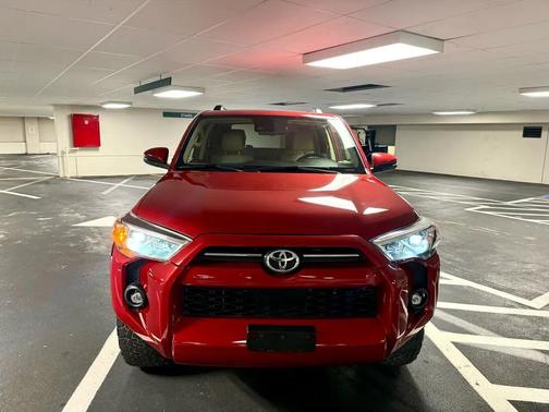 2022 Toyota 4Runner SR5 Premium