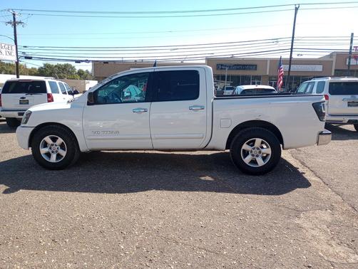 2006 Nissan Titan SE Crew Cab
