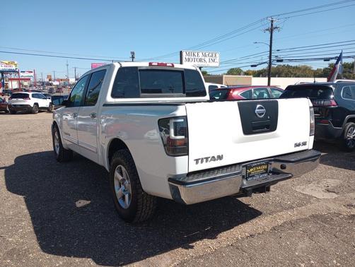 2006 Nissan Titan SE Crew Cab