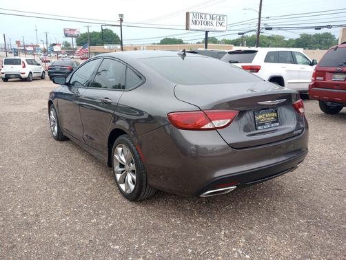 Granite Crystal Metallic Clearcoat 2015 Chrysler 200 S