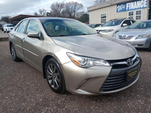 2015 Toyota Camry XLE