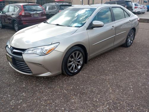 2015 Toyota Camry XLE