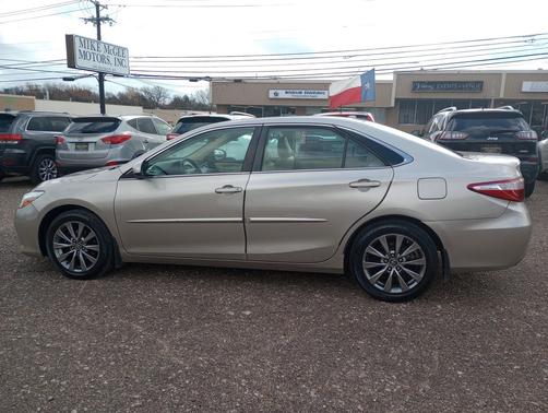 2015 Toyota Camry XLE