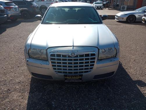 2007 Chrysler 300 Base