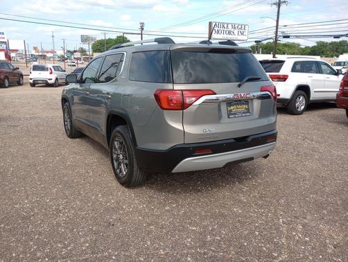 Quicksilver Metallic 2019 GMC Acadia SLT-1