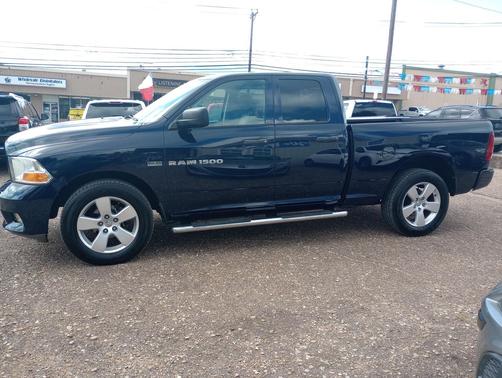 True Blue Pearlcoat 2012 RAM 1500 ST