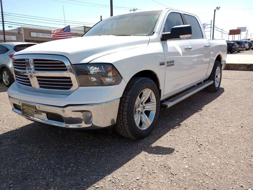 Bright White Clearcoat 2014 RAM 1500 Big Horn