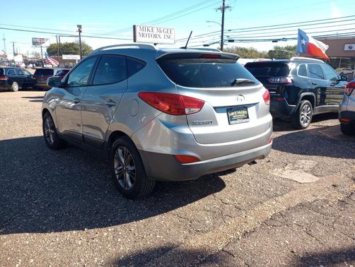 2015 Hyundai TUCSON SE