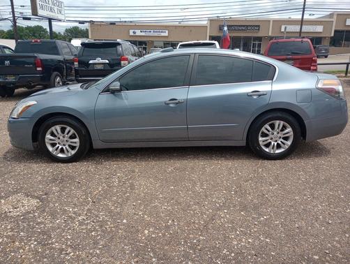 Navy Blue Metallic 2011 Nissan Altima 2.5 SL