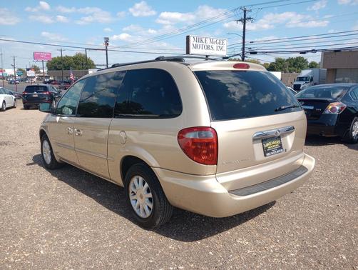 2001 Chrysler Town & Country LX