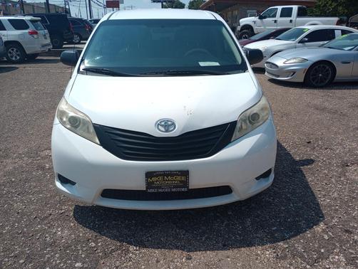 2013 Toyota Sienna SE
