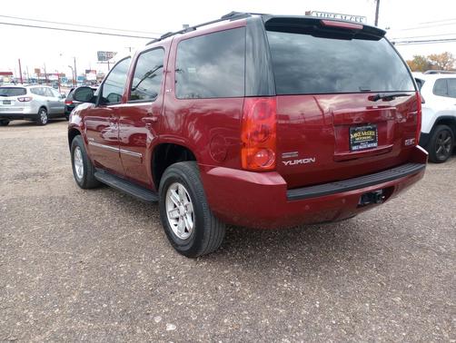 2011 GMC Yukon SLT