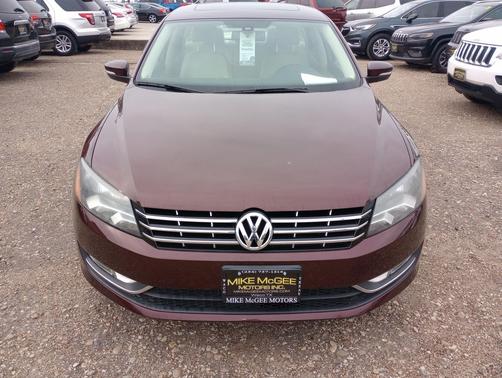 2014 Volkswagen Passat 2.0L TDI DSG SE w/Sunroof