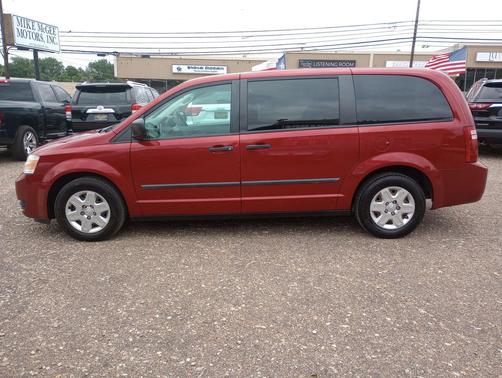 Inferno Red Crystal Pearlcoat 2008 Dodge Grand Caravan SE