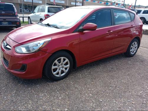 2013 Hyundai Accent GS
