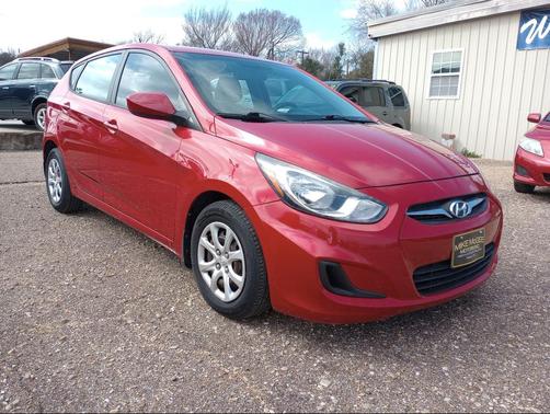 2013 Hyundai Accent GS