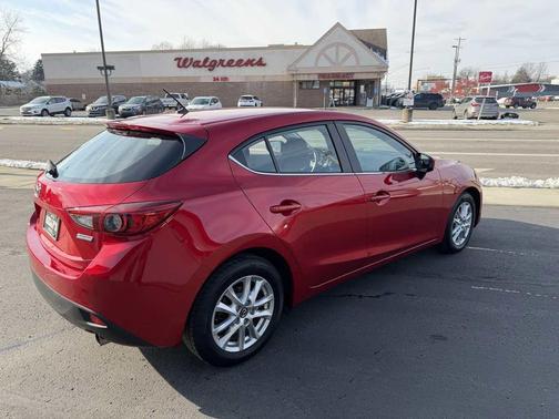 2015 Mazda Mazda3 i Touring