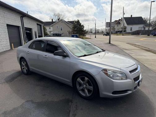 2011 Chevrolet Malibu LS