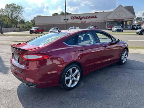 2015 Ford Fusion SE