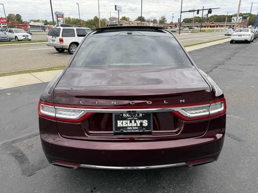 2017 Lincoln Continental Reserve
