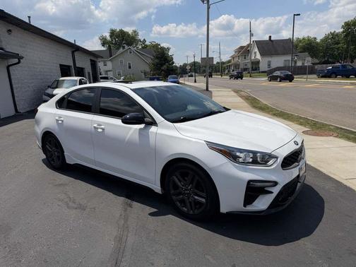 Snow White Pearl 2021 Kia Forte GT-Line