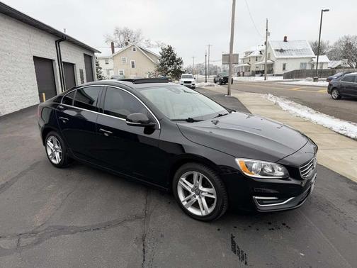 2015 Volvo S60 T5 Premier