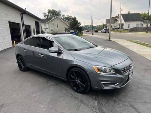 2018 Volvo S60 Inscription T5 Platinum