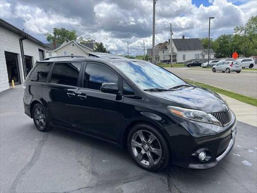2015 Toyota Sienna SE