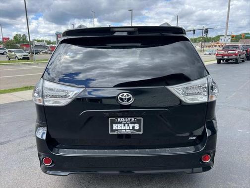 2015 Toyota Sienna SE
