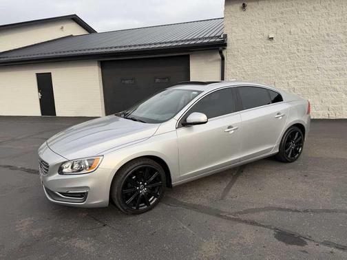 2017 Volvo S60 Inscription T5