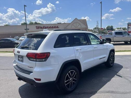 2017 Jeep Grand Cherokee Trailhawk