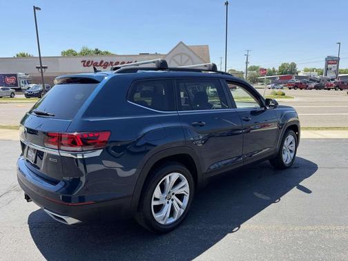 Tourmaline Blue Metallic 2021 Volkswagen Atlas 3.6L SE w/Technology