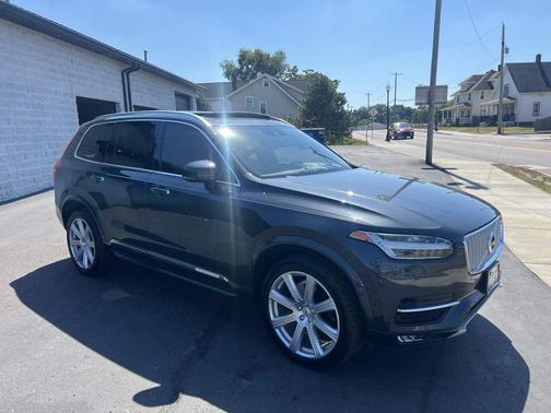 2017 Volvo XC90 T6 Inscription