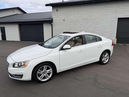 2014 Volvo S60 T5 Premier